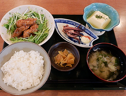 鶏の甘酢餡かけと烏賊のあぶり焼き 鶏の甘酢餡かけと烏賊のあぶり焼き